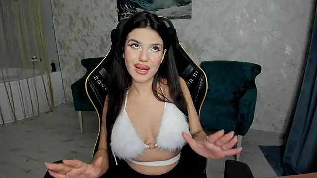 AlluringAriel online show from November 17, 7:47 pm