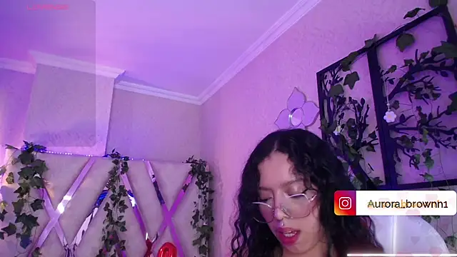 Aurora Brownn online show from November 7, 5:02 am