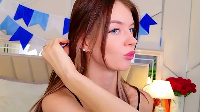 MeganMour online show from October 3, 6:02 pm