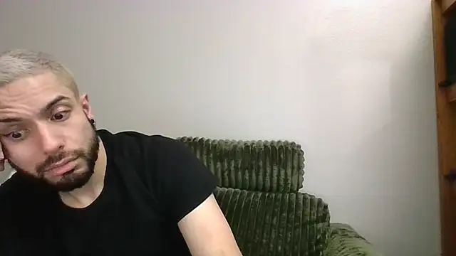 DerekPerez2025 online show from March 30, 8:36 am