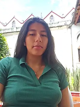 CarlaAlvez online show from April 27, 4:37 pm