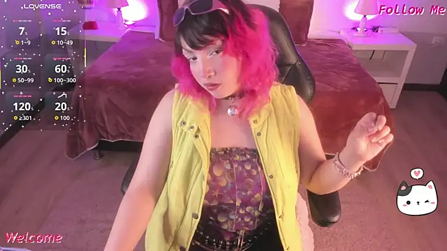 lady noize online show from December 16, 8:15 pm