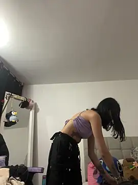 Any Roussee online show from September 18, 11:36 pm