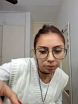 Jazmin-Cerezita online show from October 30, 1:08 am