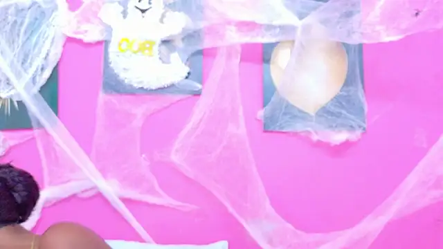 kinkyandsavage online show from October 11, 7:49 pm