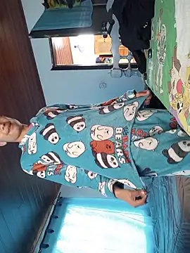 1418edwar online show from October 18, 6:42 pm