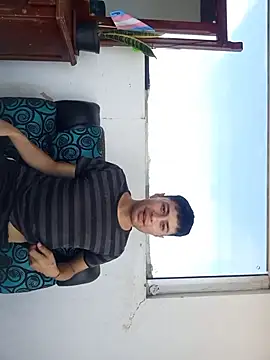 1418edwar online show from November 4, 5:40 pm