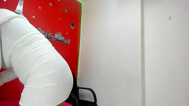 mariilulp303av online show from September 26, 6:00 am