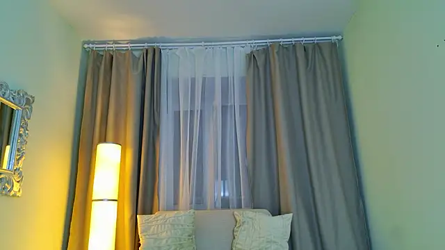 Lana  Cute  online show from February 28, 2:49 pm