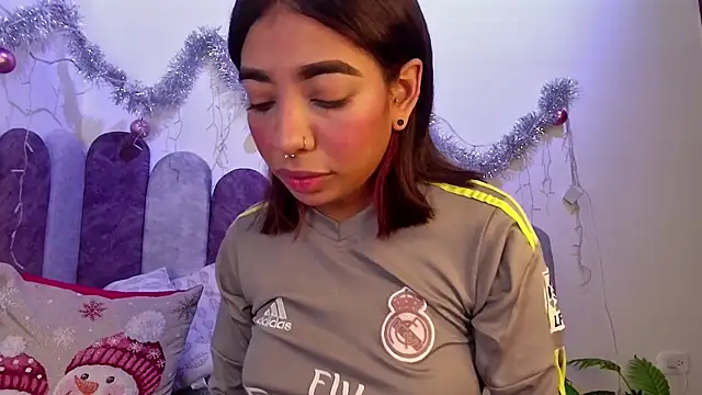 anais tgn online show from November 29, 4:00 pm