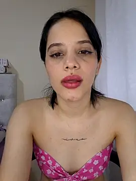 franchezkavegaaa online show from October 10, 1:05 pm