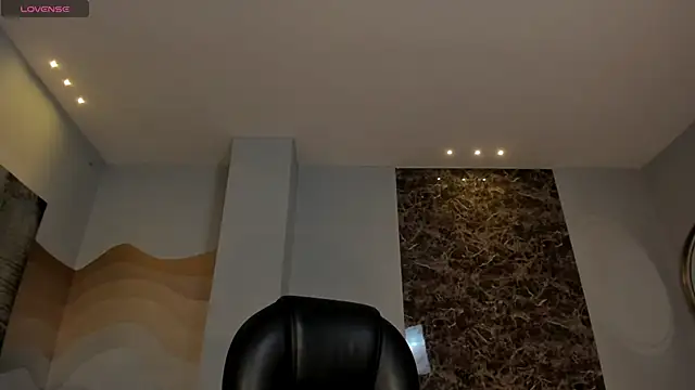 FernandaX1 online show from December 3, 10:39 am