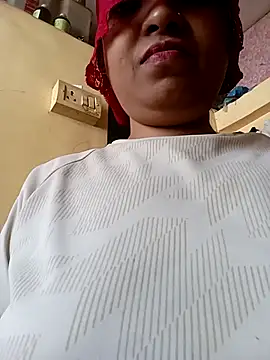 sunita-doll online show from March 2, 8:43 am