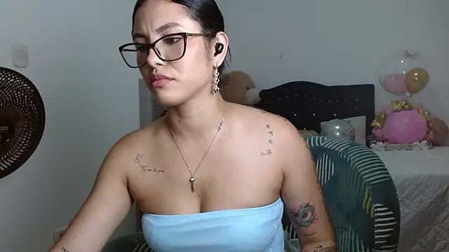 Sexy Lia  online show from February 9, 1:41 am