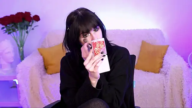 JadeCastle  online show from March 26, 4:42 pm