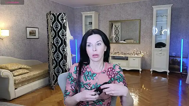 LinaJoy online show from April 9, 7:19 pm