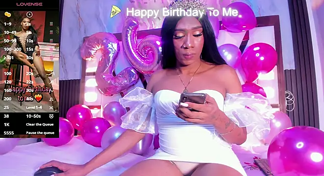 amber diior online show from November 14, 2:22 am