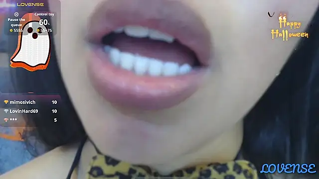 Roxan Fox- online show from November 1, 5:44 am