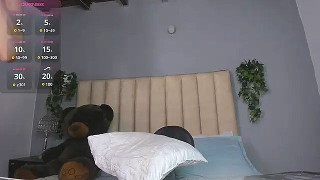 Camillesanto online show from September 18, 11:14 pm