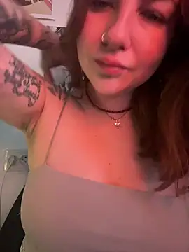 MayaMystic online show from April 10, 1:06 pm