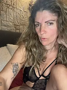 sansan2411 online show from April 1, 8:39 pm