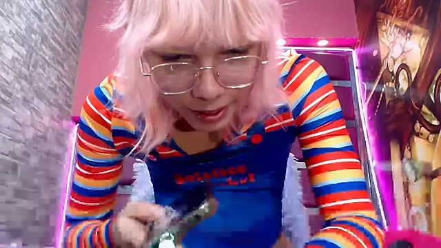 perfectlump online show from October 31, 6:23 pm