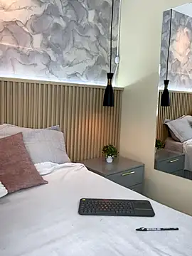 AinaraJimenez online show from December 17, 7:18 pm