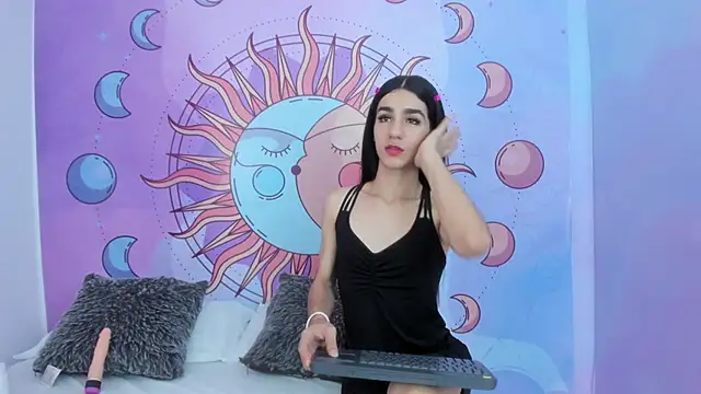 Mariana 16  online show from September 23, 7:56 pm