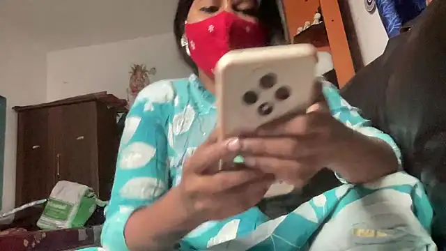 Tamil Sanjana  online show from January 11, 12:26 am