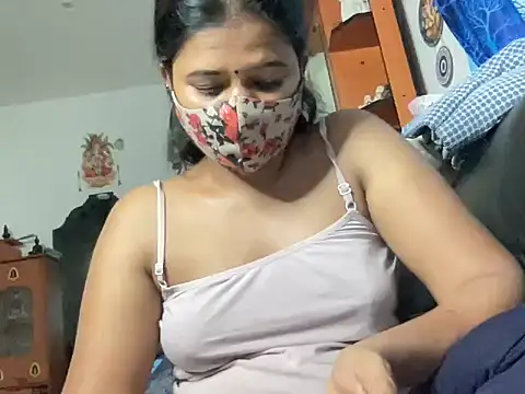 Tamil Sanjana  online show from November 5, 1:11 am