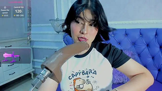 Lily Martinez online show from October 23, 3:56 am