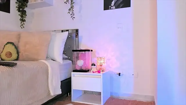 Alissonroses online show from September 11, 11:05 pm