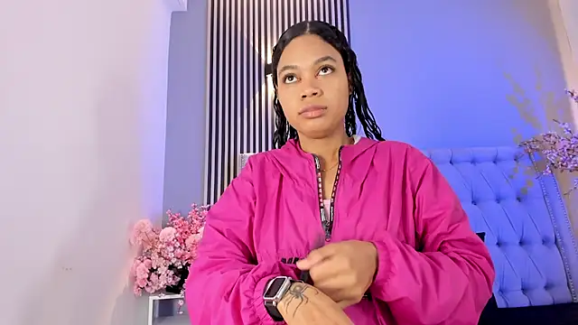 GysellHanson online show from December 5, 11:33 am