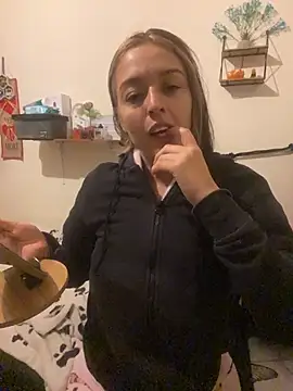 BlueStoneX online show from December 18, 6:51 am