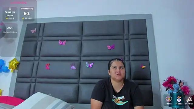 Charlott Liam online show from September 18, 3:27 am