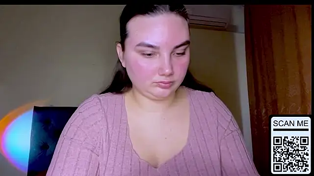 Dreamyblushfairy online show from February 22, 3:35 pm