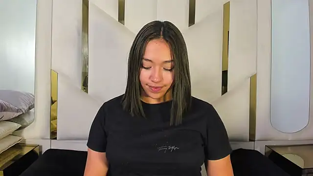 IsabellRodriguez18 online show from February 19, 3:50 am