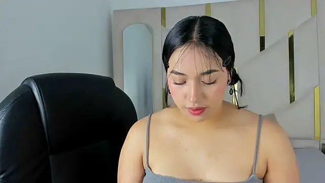 IsabellRodriguez18 online show from September 29, 3:22 am