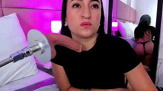 SammyMorales online show from November 4, 12:43 pm