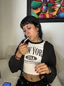 indira k online show from December 15, 3:50 pm