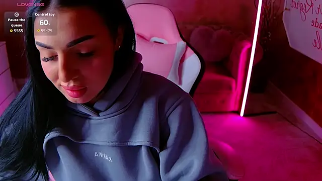 evanew  online show from January 8, 5:50 pm