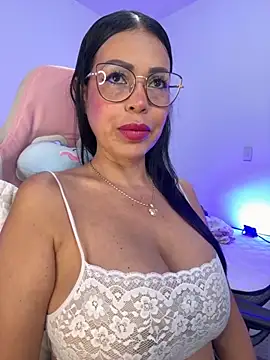 KarolRubi1 online show from October 5, 7:52 pm