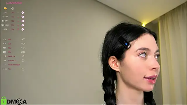 LittleOriana online show from October 9, 2:37 am