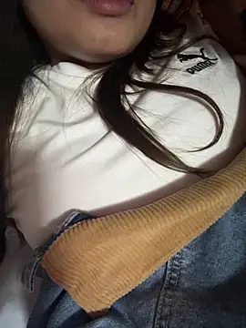 lunagonzales lima 2007 online show from November 2, 2:15 am