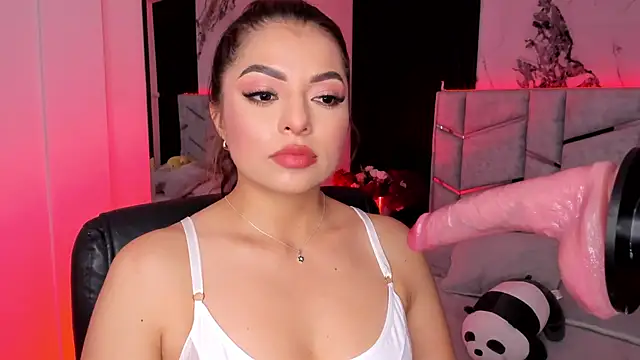 daniiphoeniixx online show from September 17, 7:34 pm