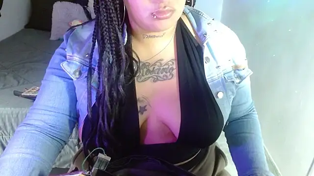 brittanysexhot online show from February 13, 7:37 pm