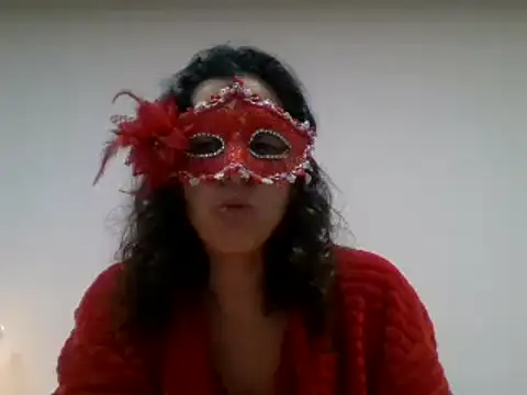 couple-tuga online show from November 29, 6:12 pm