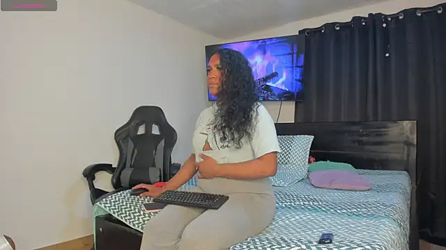 madisonbrunette online show from October 14, 3:53 am