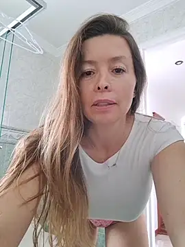 karina warthon online show from April 4, 5:34 pm