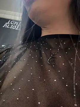 BELLA--26 online show from September 12, 2:24 pm